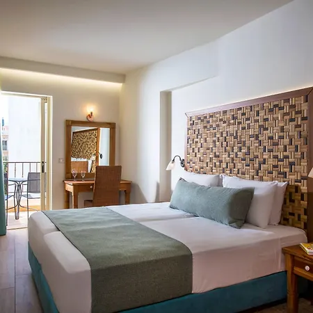 Anesis Blue Boutique Hersonissos (Crete)